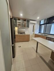 The Colonnade (D10), Condominium #550657741